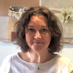 Photo de Caroline DESHAYES - Fleurs de Bach à Visio sur Holitime